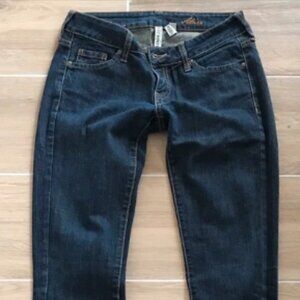 Mango Blue Skinny Jeans – Flattering Fit & Excellent Condition
